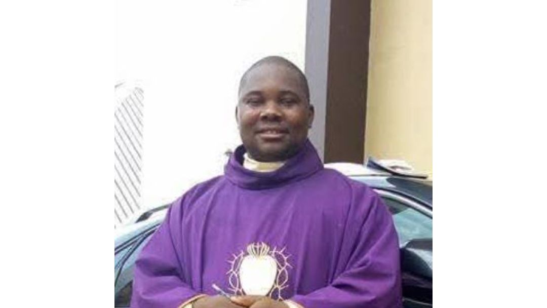Gunmen Assassinate Catholic Priest in Enugu