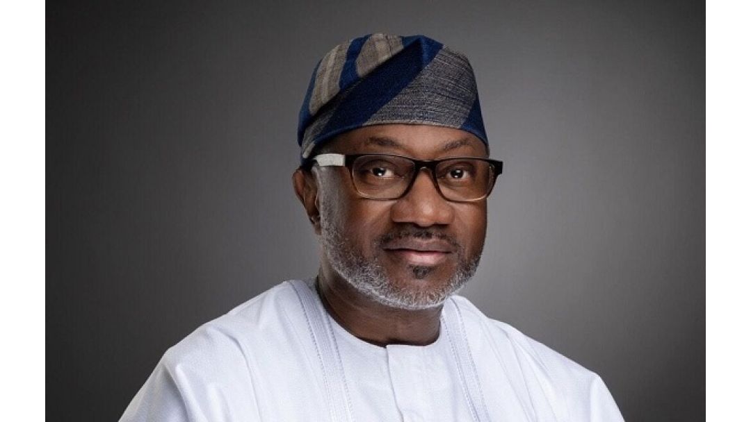 Otedola: To ju Naira Tiriliọnu 2 ni a ji nipasẹ awọn ẹtọ tallafi epo eke ni akoko iṣakoso Jonathan.