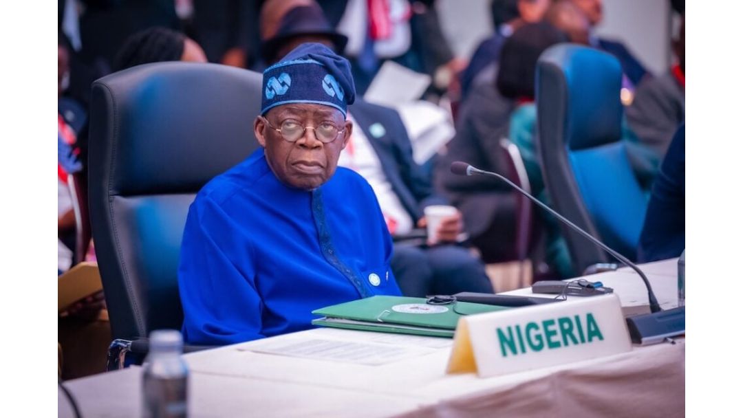 N’okpuru Buhari na Tinubu: Ndi Janar ruru 500 churu ọrụ n’agbanyeghị mgbasawanye nke ndị omekome na ndị agha mmụọ