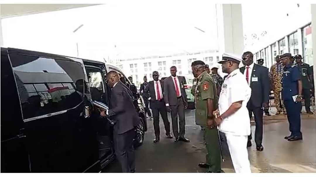 Nnyocha Senate: Onye a họpụtara dịka CDS kwere nkwa imekọrịta mba ọzọ iji kwụsị ndị mmebi udo