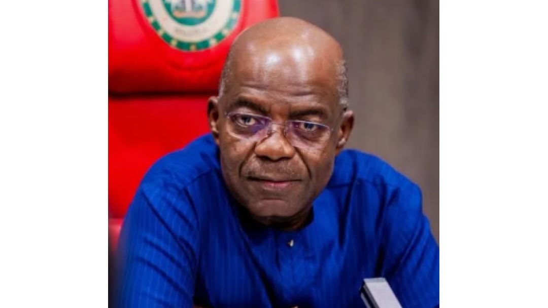 Featured image: Gómìnà Ìpínlẹ̀ Abia, Alex Otti, ti sọ pé ìjọba alágbádé (democracy) kò kùnà ní Nàìjíríà, bí kò ṣe pé àwọn olóṣèlú àti araàlú ló ti kùnà láti ṣiṣẹ́ rẹ̀ dáadáa.