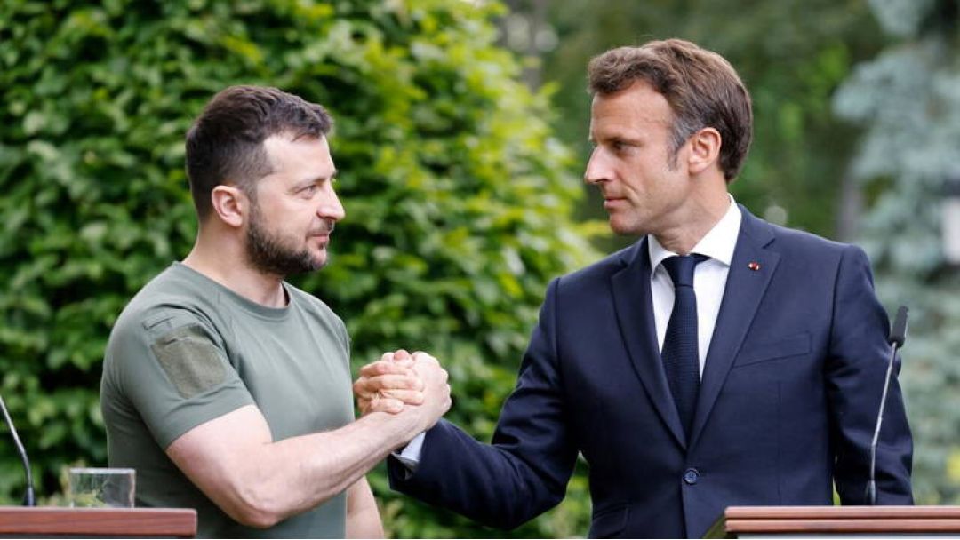 Macron sọ pé Zelensky nìkan lè bá a sọ̀rọ̀ nípa ìpinnu ilẹ̀ Ukraine