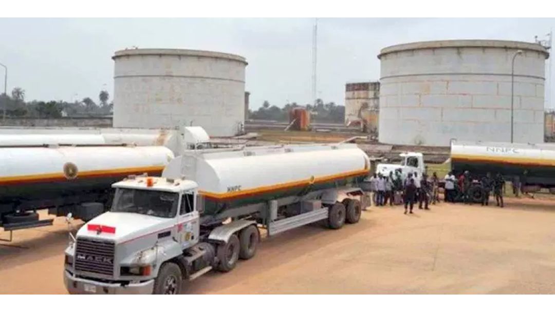 Nchekọrịta NUPENG na Ụlọ Ọrụ Dangote Kpatara Egwu Na Anyị nwere ike inwe Nnọọtụ Efu Mmanụ ụgbọala