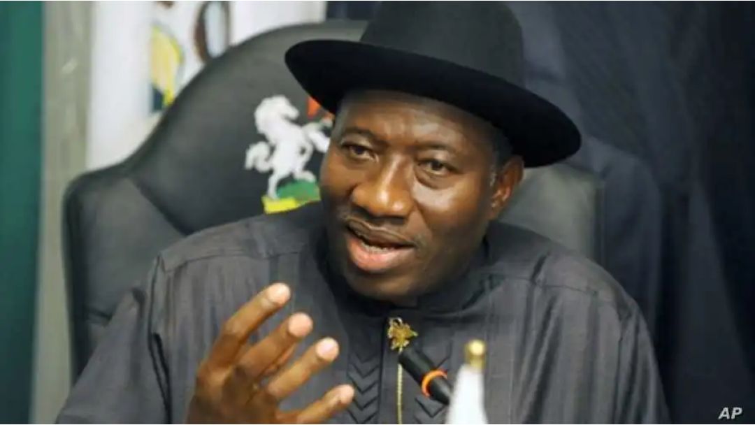 Goodluck Jonathan Ṣàfihàn: Mo Ṣì Ní Ìmúlò, Kò Sí Ẹnikẹ́ni Tó Lè Dá Mi Dúró